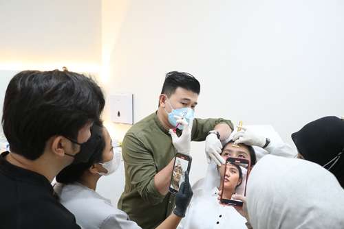 TRAINING & LIVE DEMO ADC